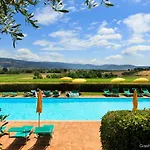 Casale Lombriciano Vakantiehuis *